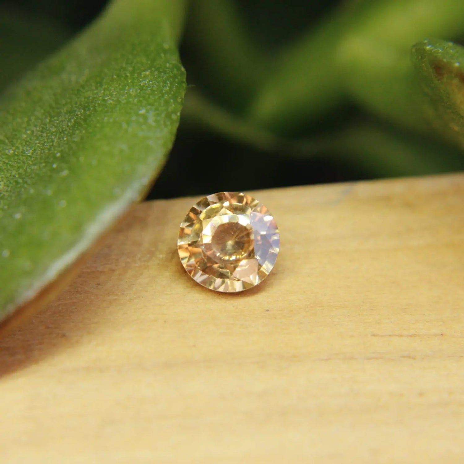 Natural Yellow Zircon gems-756e