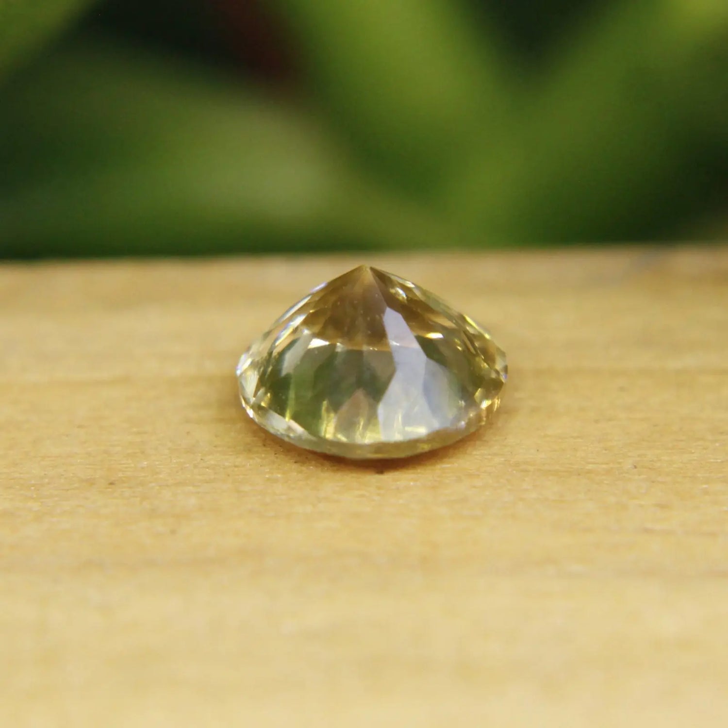 Natural Yellow Zircon gems-756e